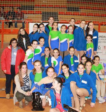 EQUIPO DE PATINAJE ARTÍSTICO EN PATINOX 2014