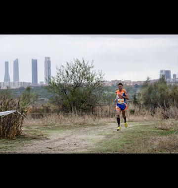 Mohammed Blal en acción. (Foto: Jordi Terrón)