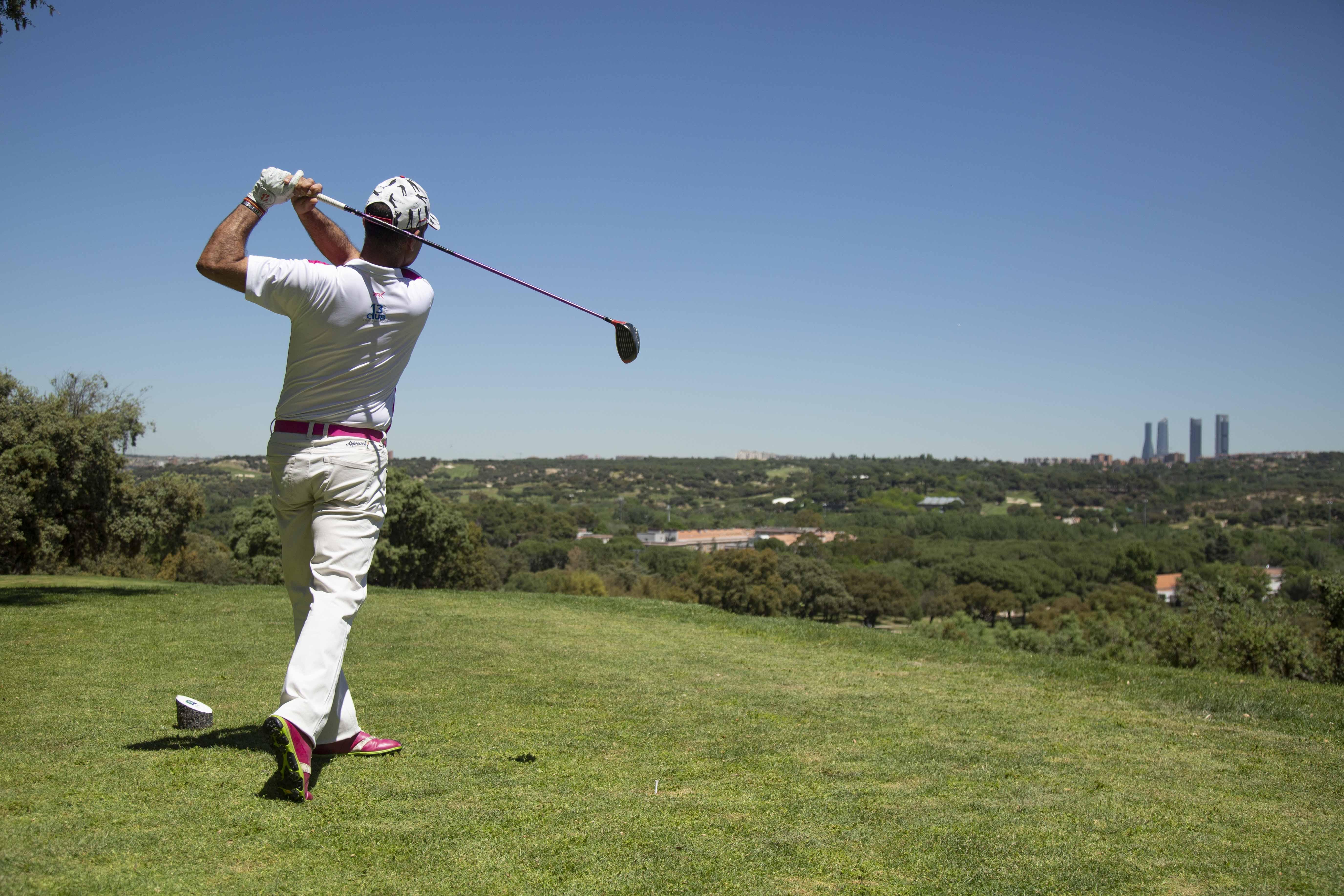 Jugador de golf en el Club de Campo Villa de Madrid.