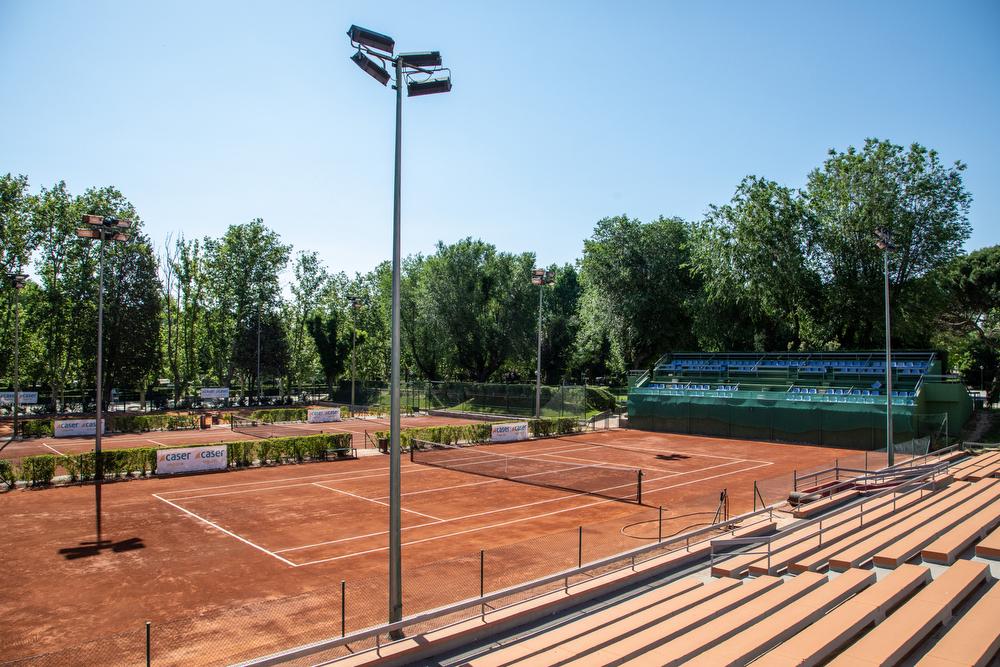 Pistas de tenis en el Club de Campo Villa de Madrid. Foto: Miguel Ros 