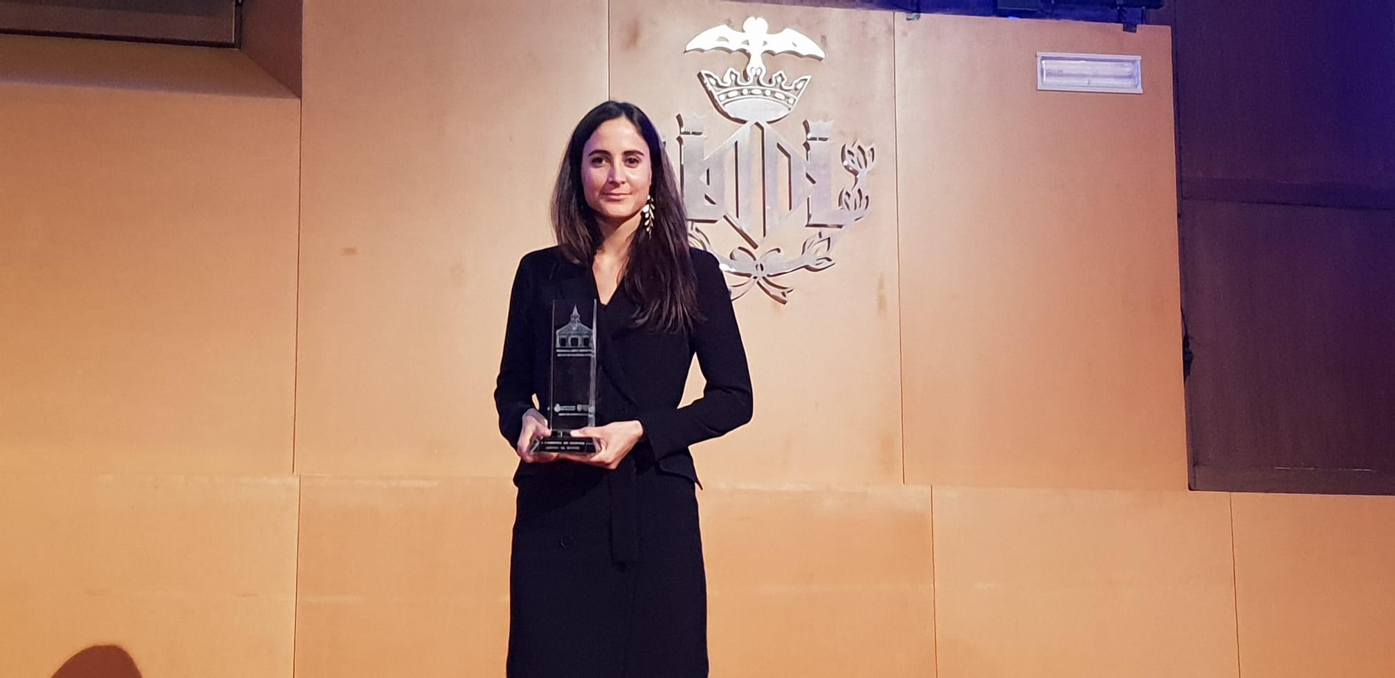 Amparo Gil, con el galardón a Deportista Más Destacada de los Premios al Mérito Deportivo Ciudad de Valencia 2018.