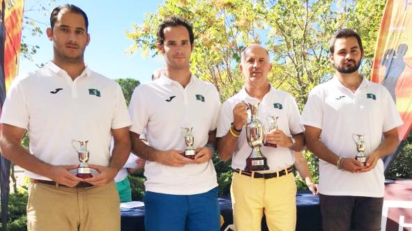 Equipo del Club de Campo de Pitch & Putt