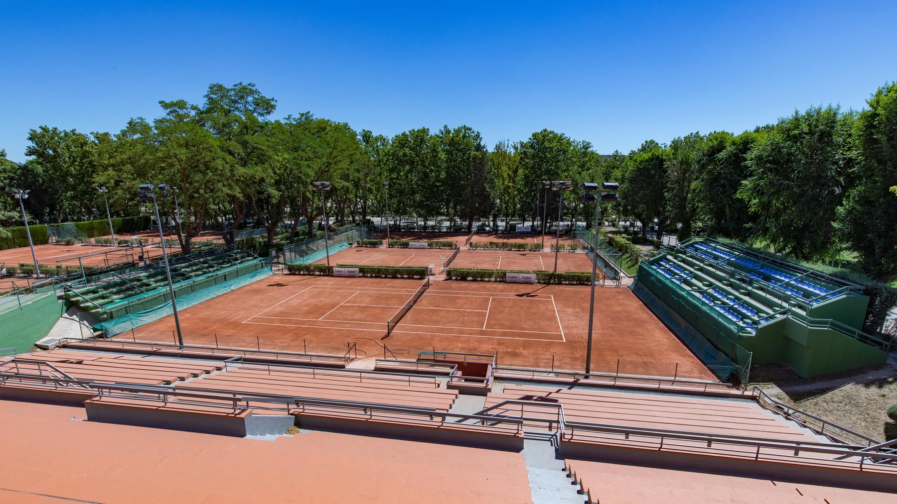 Pistas de tenis del Club de Campo Villa de Madrid. 