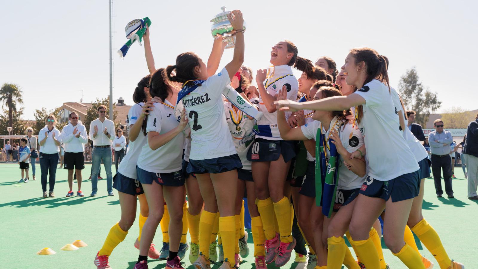 Rocío Gutiérrez levanta la Copa de la Reina 2017