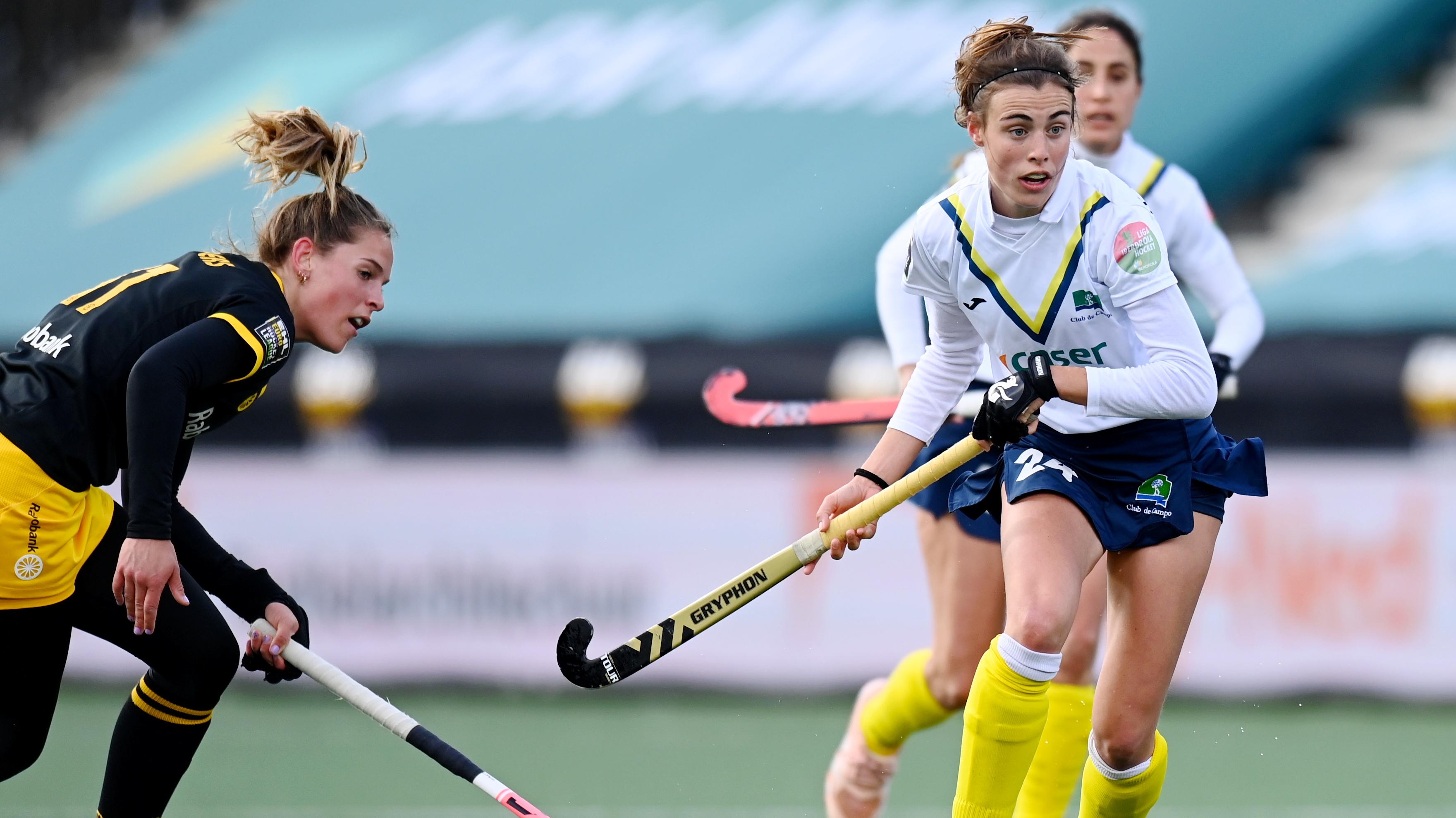 La jugadora del Club Alejandra Torres-Quevedo (dcha.), durante la final de la EHL de 2021. Foto: EHL