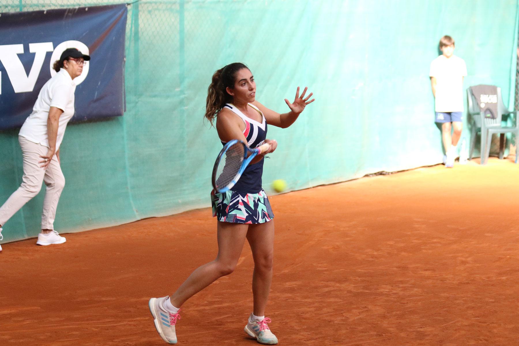 Lidia Moreno, campeona de Madrid absoluta de tenis 2019. Foto: FTM