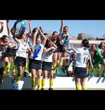 CAMPEONAS DE LA COPA SM LA REINA 