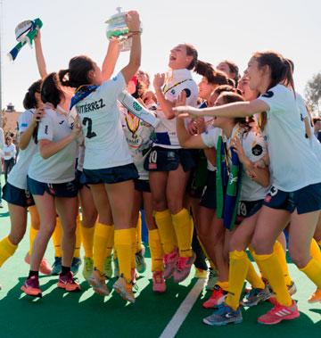 Rocío Gutiérrez levanta la Copa