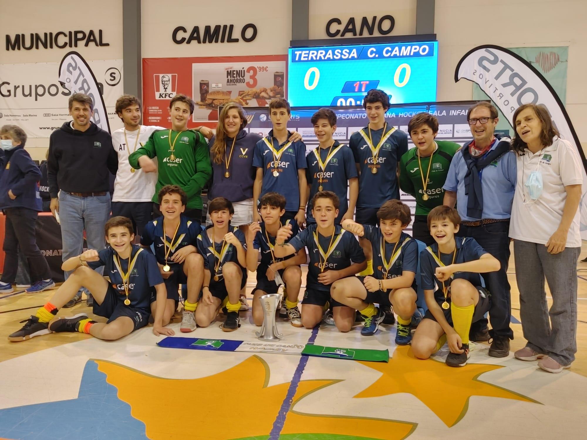 Campeones de España infantiles de hockey sala.