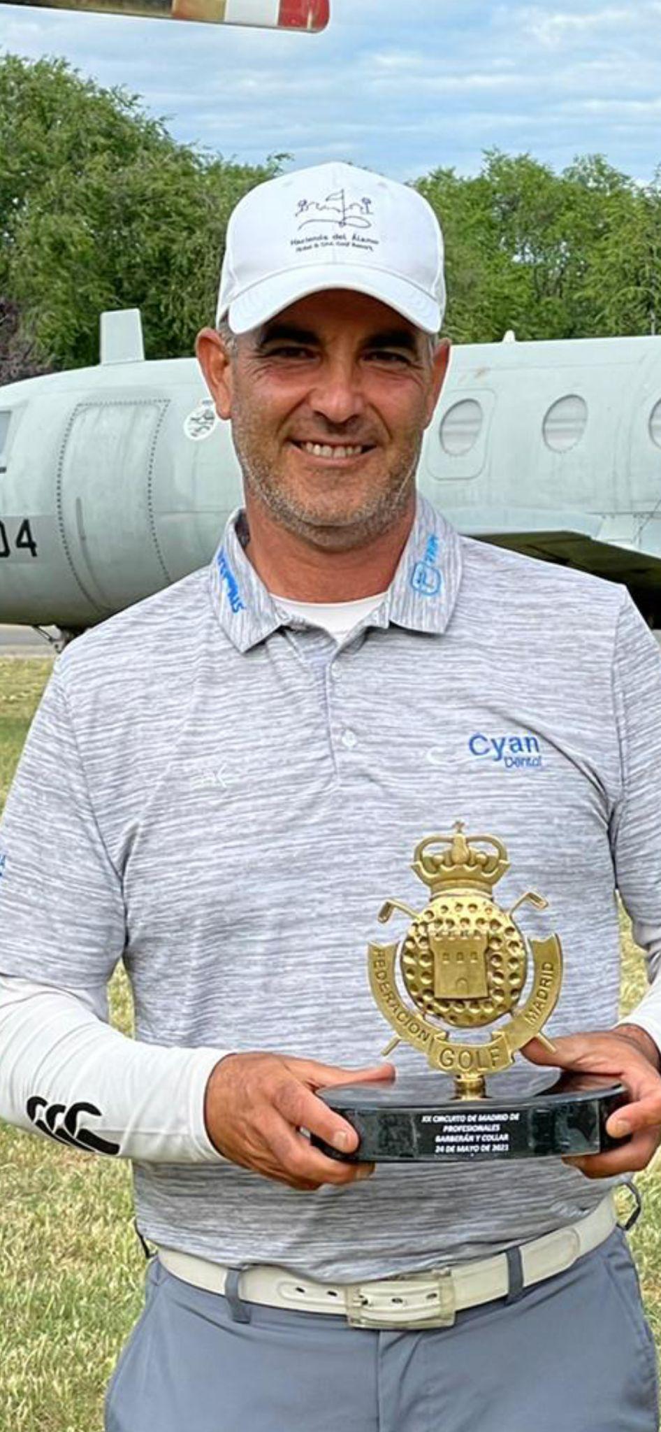 El golfista del Club Carlos Balmaseda, campeón en Barberán.