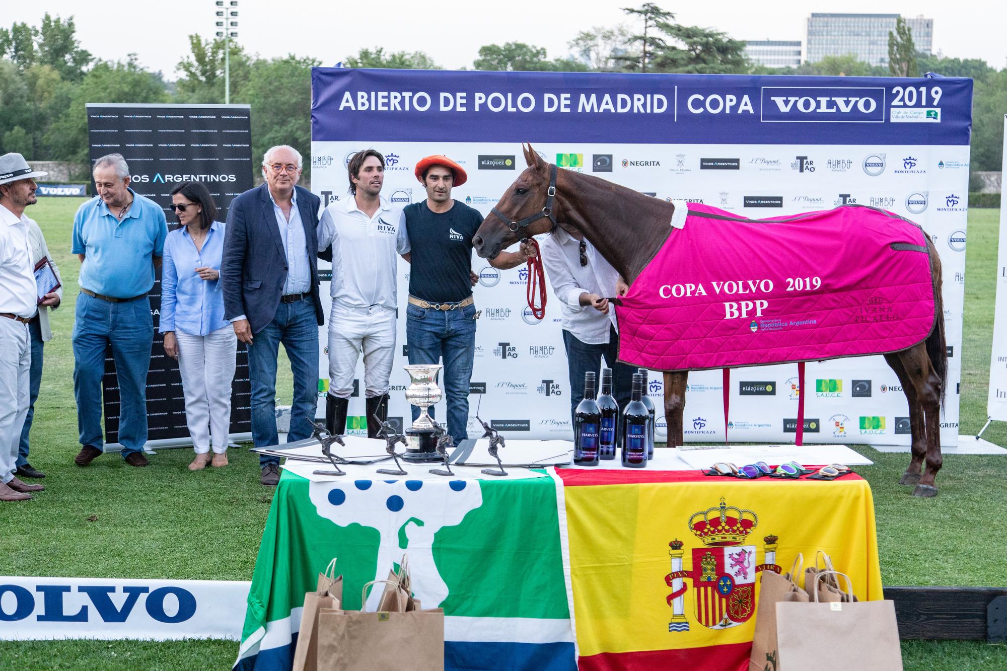 El premio al mejor equino del torneo lo ha ganado la yegua Rosiña. Foto: Miguel Ros.