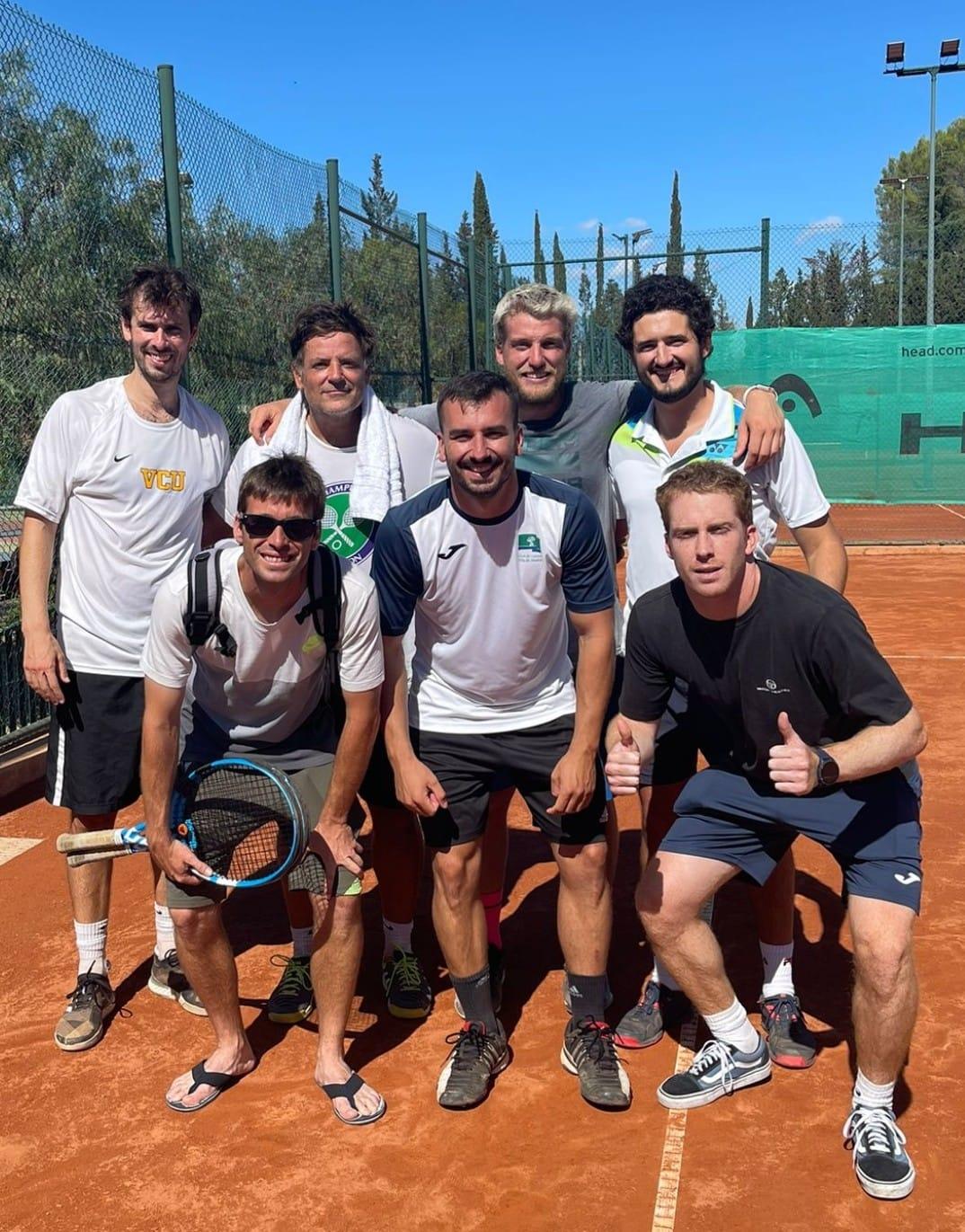 Subcampeones de España absolutos de tenis 3ª categoría.