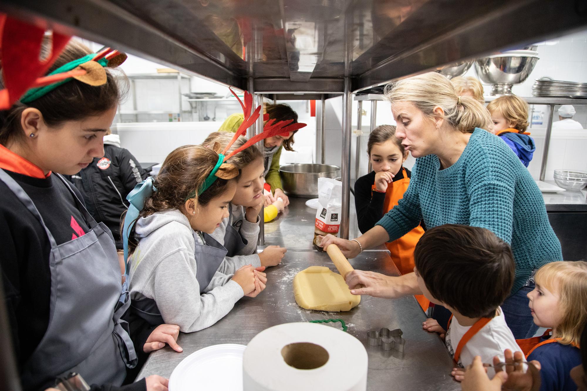 Taller de dulces navideños 2019. Foto: Miguel Ros