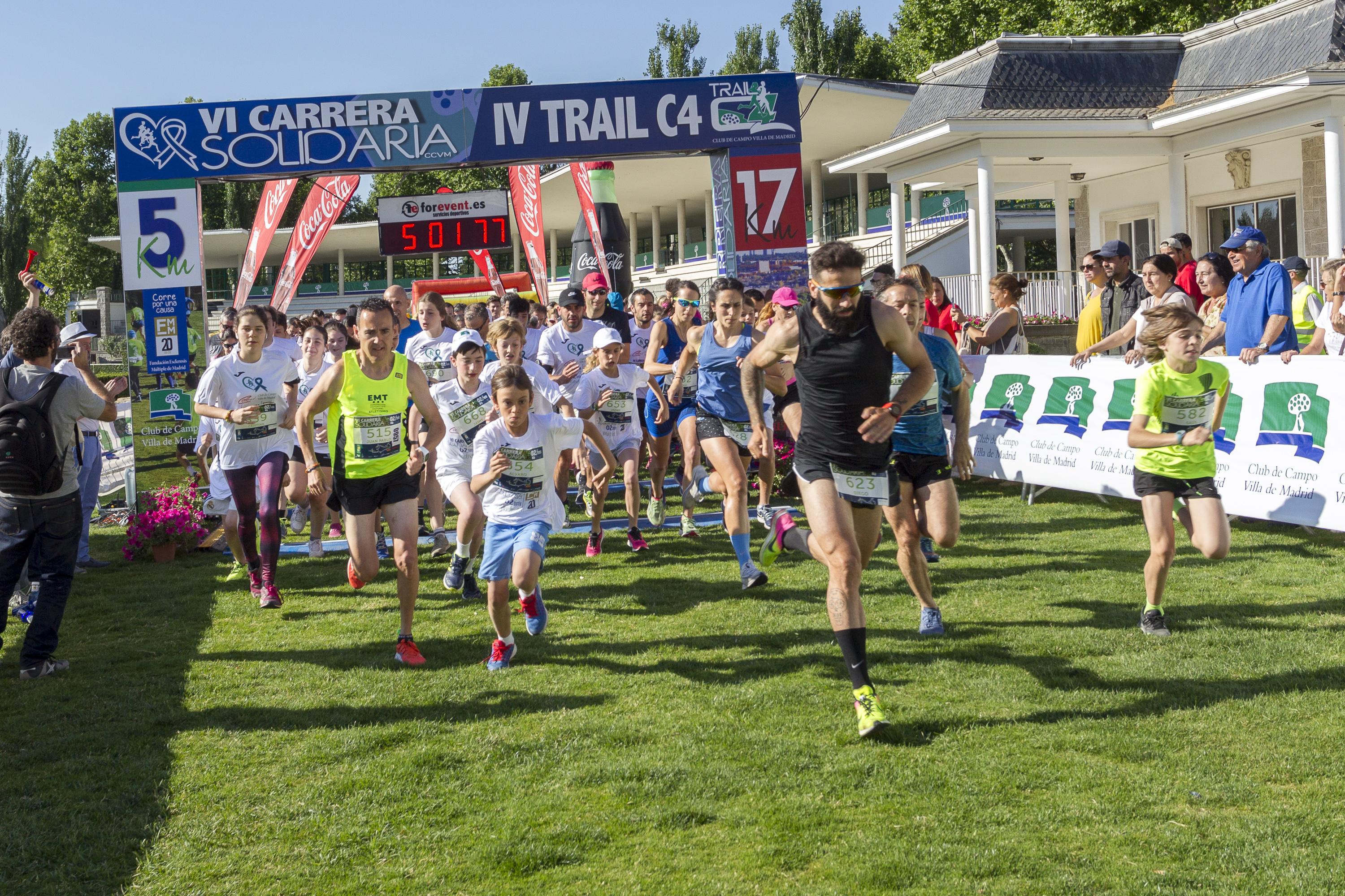 Salida de la Carrera Solidaria de 2019. Foto: Miguel Ros