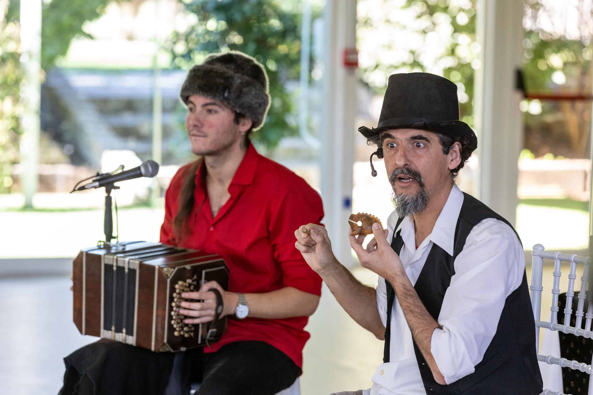 Fotogalería del evento familiar Canticuentos